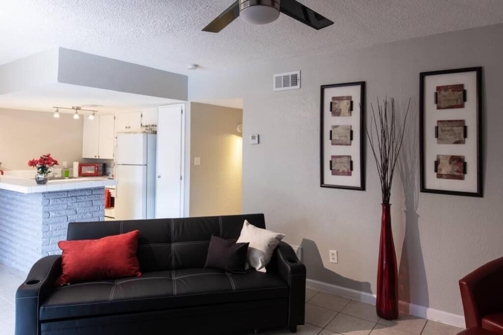 Urban 2Br Apartment In The Heart Of The Heights Houston Exterior foto