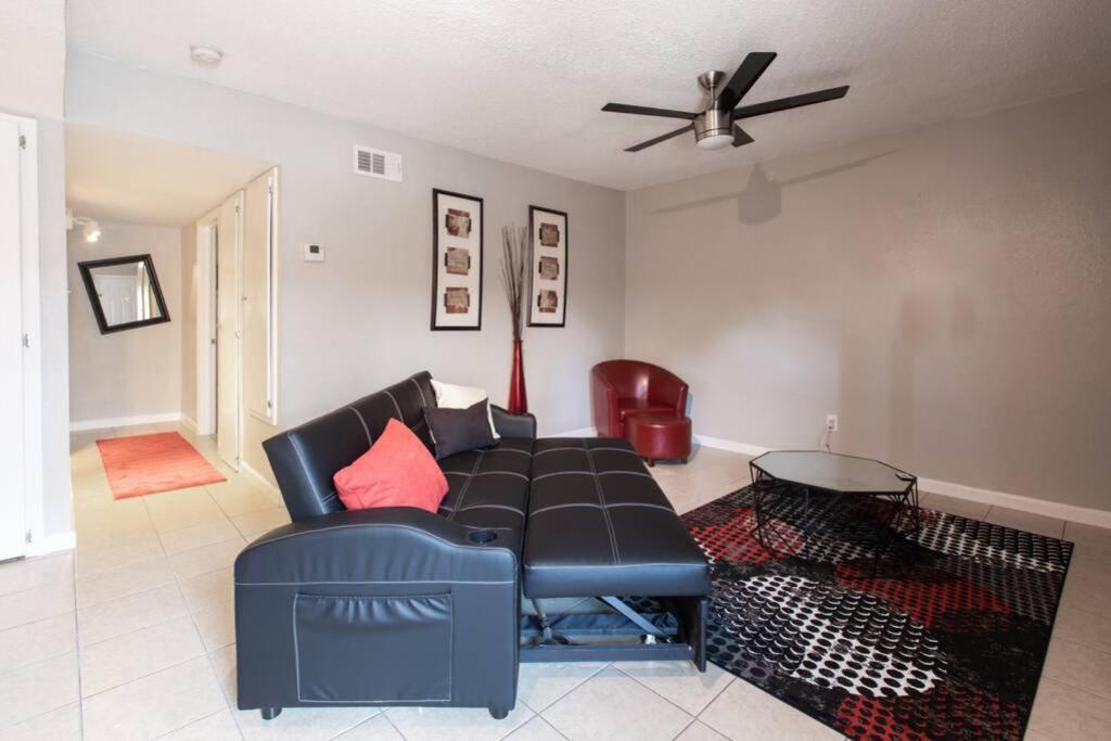 Urban 2Br Apartment In The Heart Of The Heights Houston Exterior foto